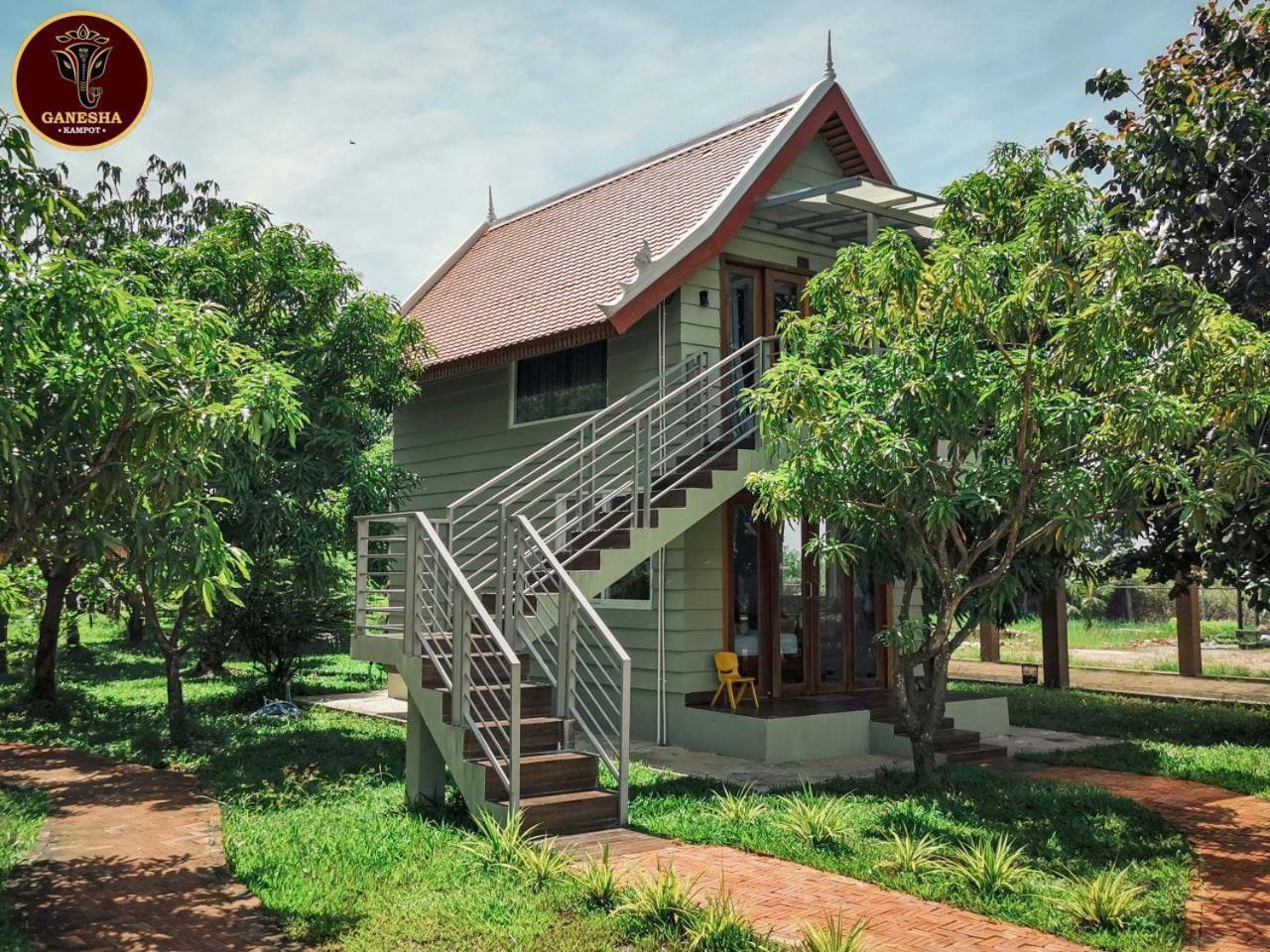 Ganesha Kampot Resort Exterior photo